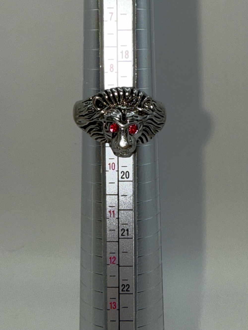 Sterling Silver 925 Lion Head Ring Red Eyes Size 10 Men’s/woman Statement Ring